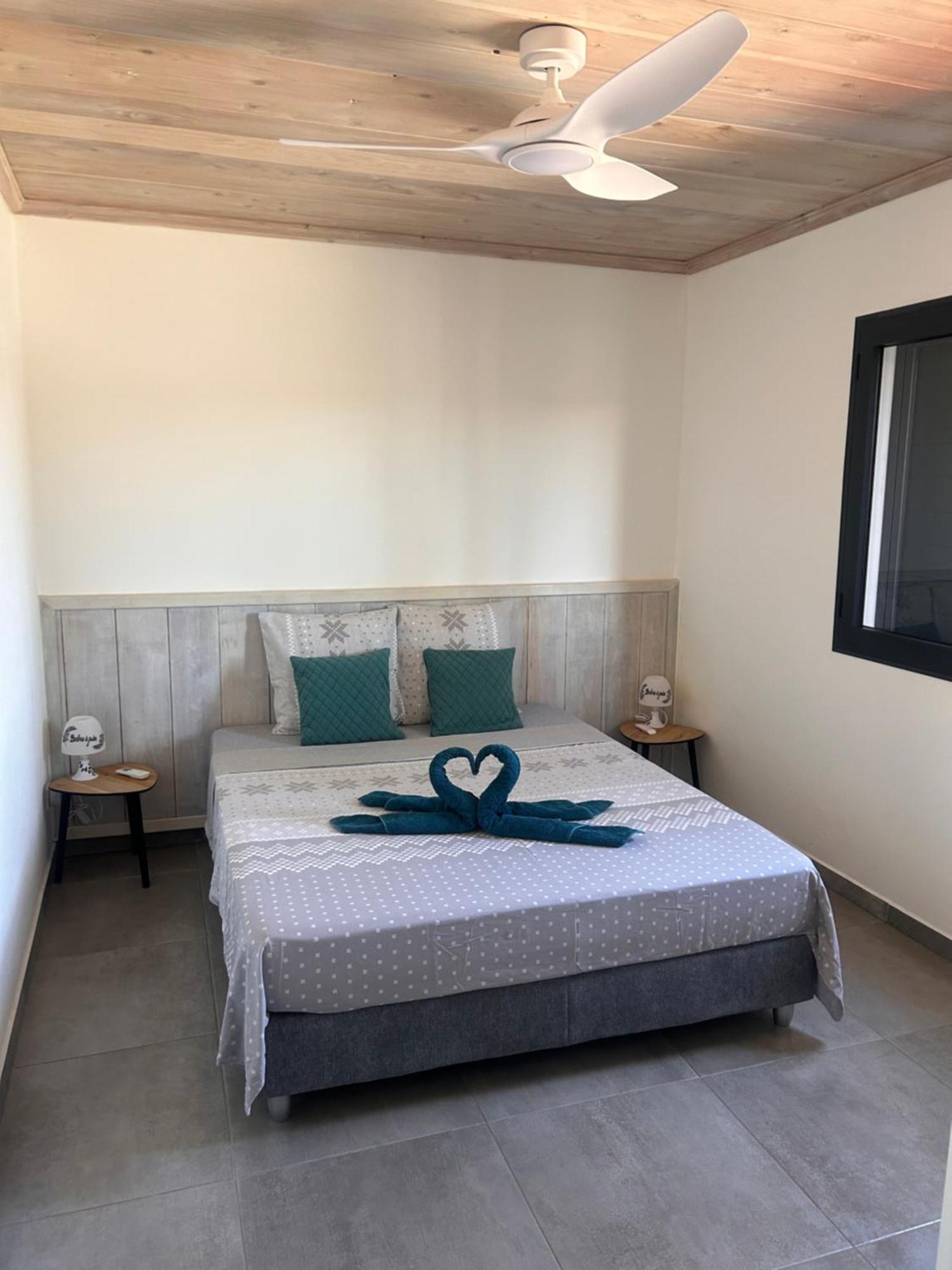 Arbre A Pain Hotel Bras-Panon Екстериор снимка